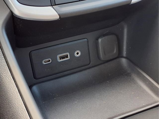 Certified 2023 GMC Terrain SLE w/ Driver Convenience Package image 9