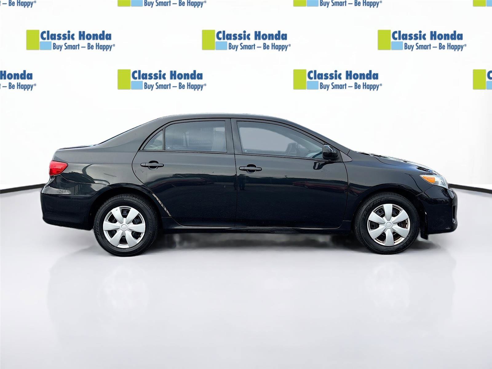 Used 2013 Toyota Corolla L image 9