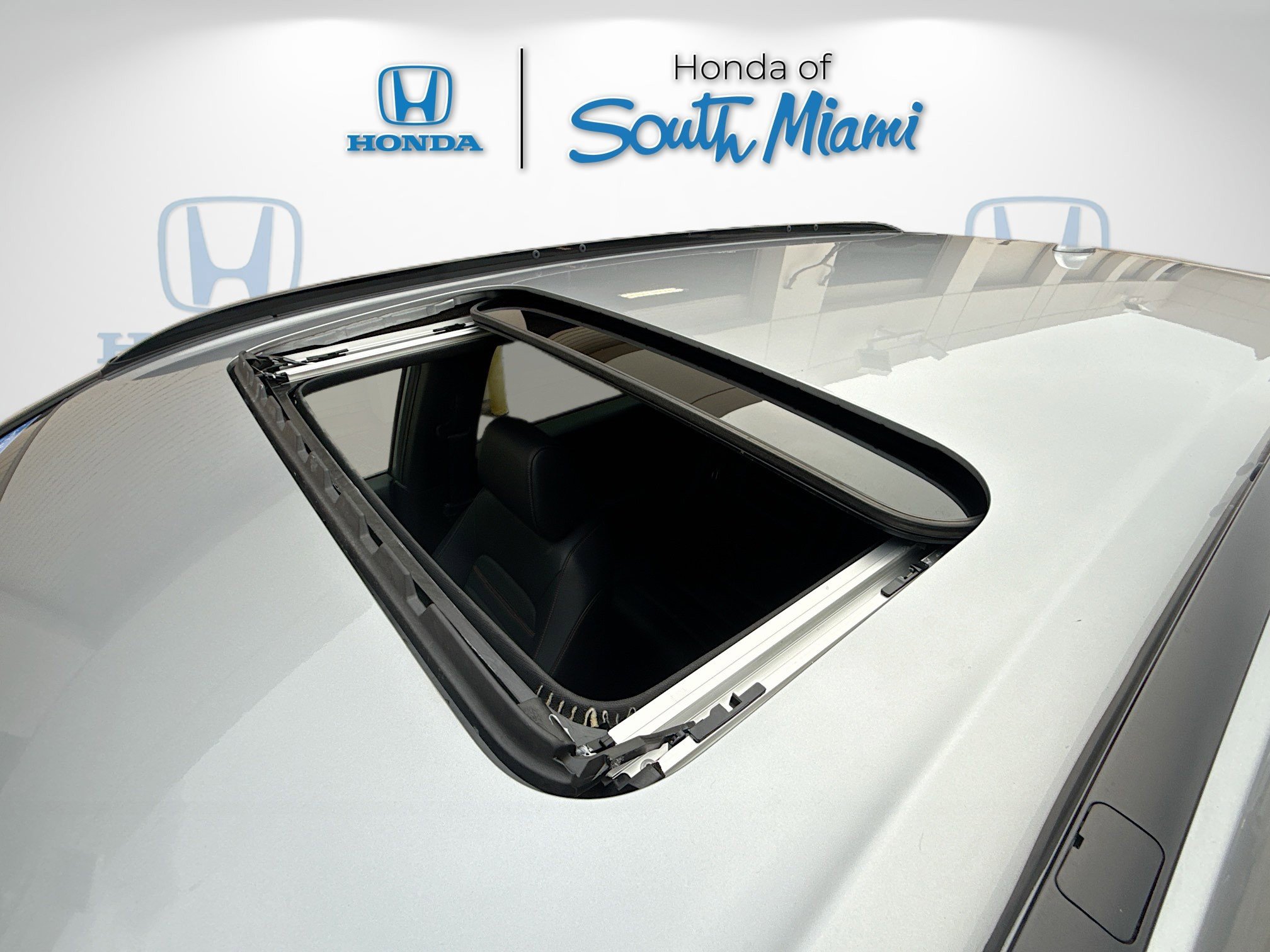 Used 2024 Honda CR-V Sport Touring image 17