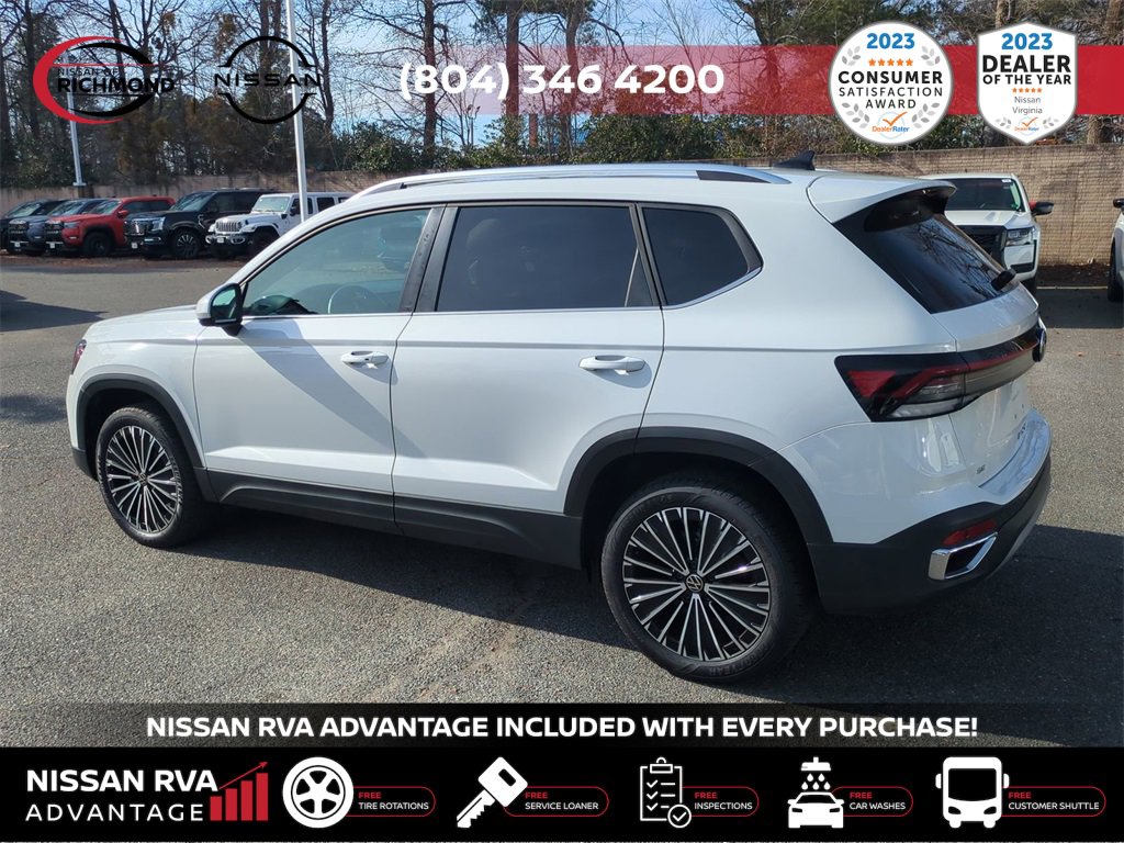 Used 2025 Volkswagen Taos SE image 7