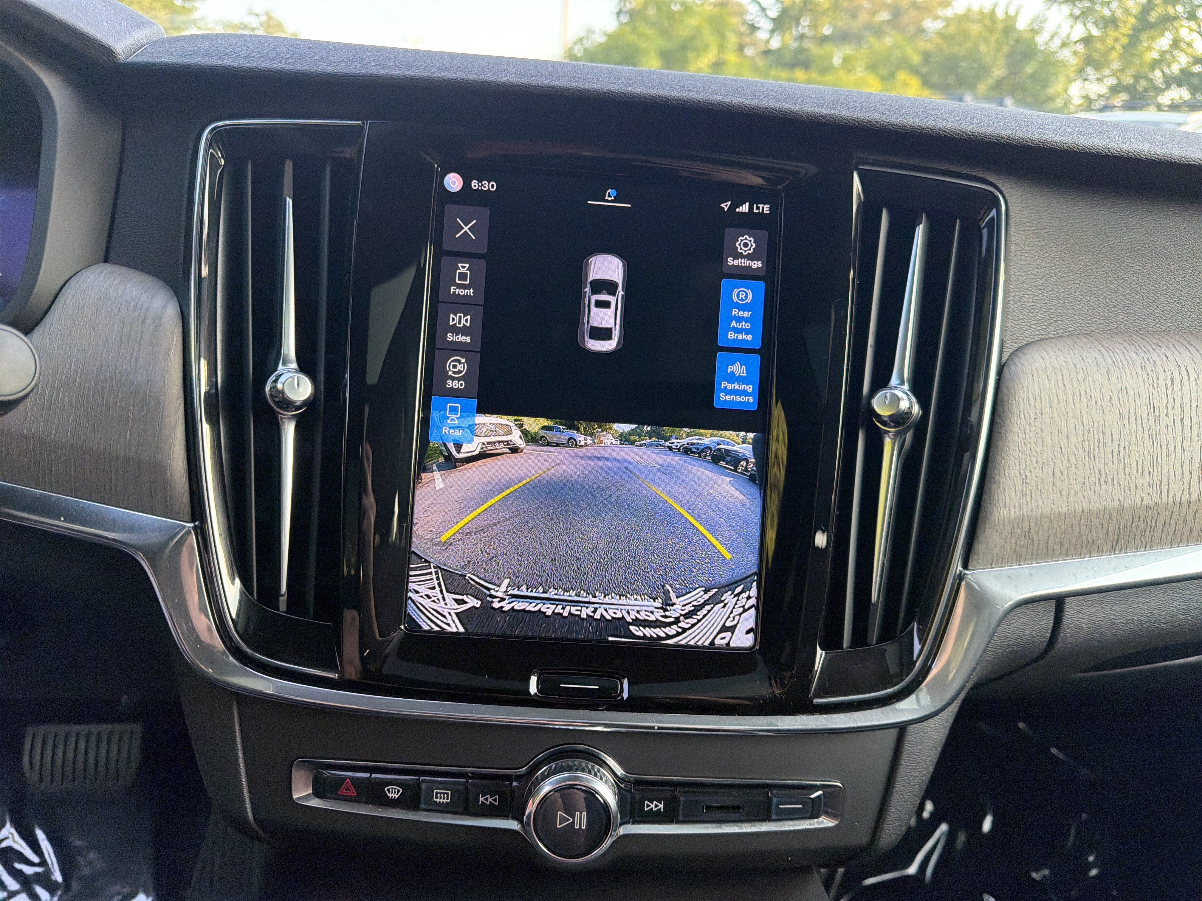 Certified 2023 Volvo S90 B6 Plus AWD/4WD image 25