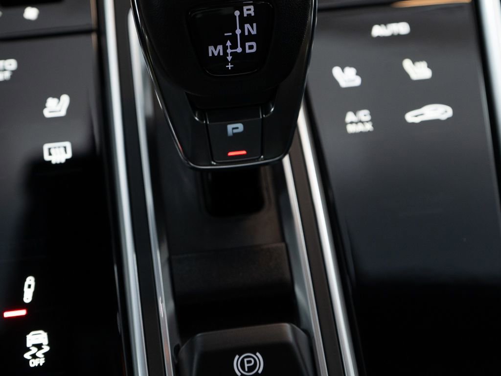 Used 2023 Porsche Panamera GTS AWD/4WD image 34