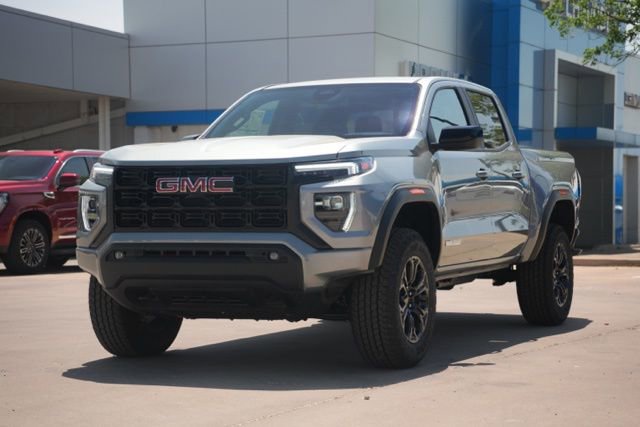 New 2025 GMC Canyon Elevation w/ Convenience Package image 8