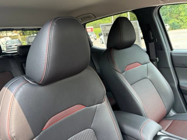 New 2026 Nissan Kicks SR FWD image 28