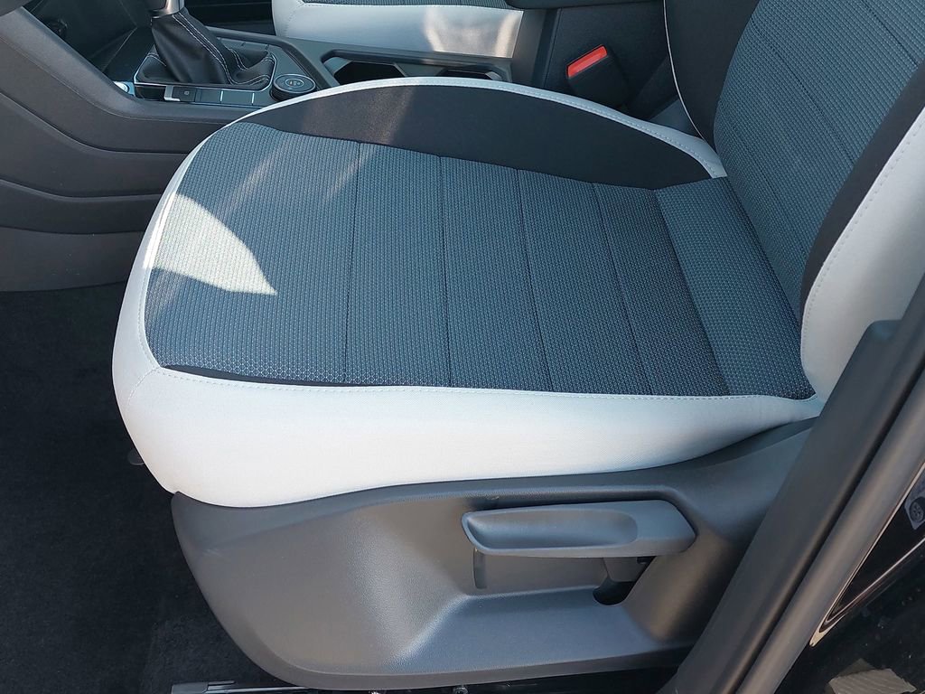 New 2026 Volkswagen Taos S image 25