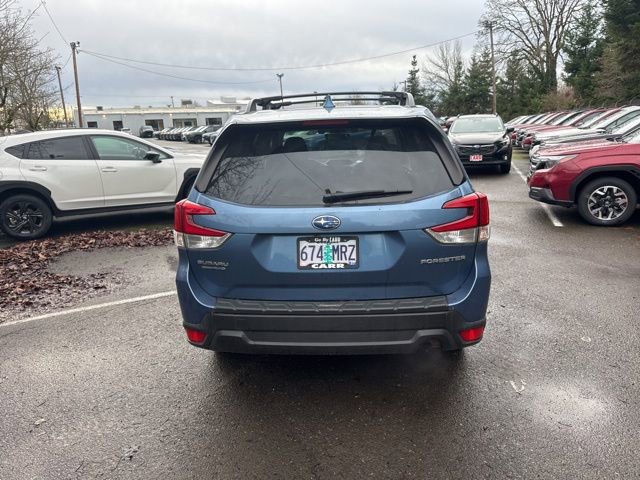Used 2021 Subaru Forester Premium image 6