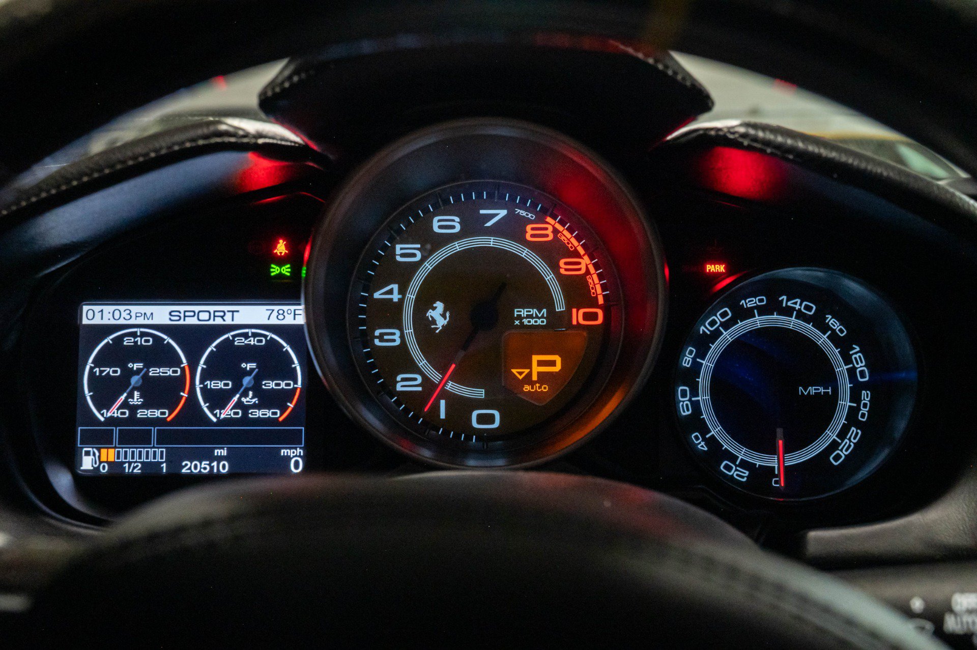Used 2012 Ferrari California RWD image 9