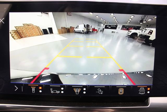 New 2026 GMC Sierra 1500 SLT image 4