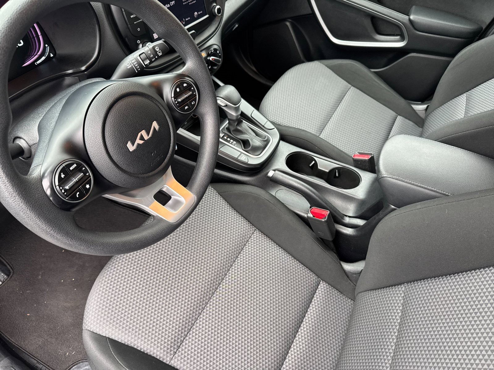 Used 2023 Kia Soul LX w/ Option Group 015 image 10