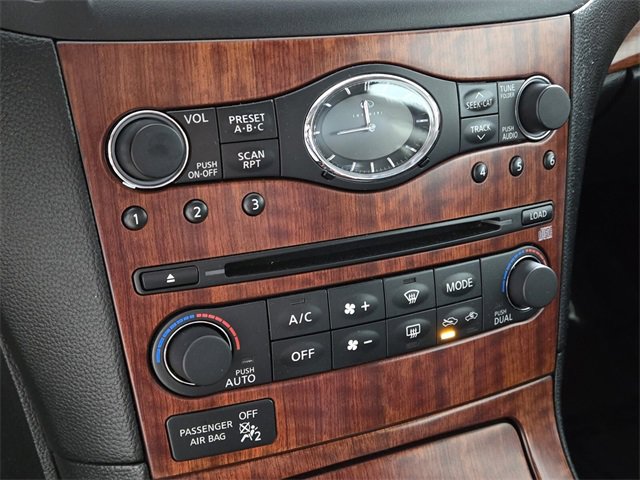 Used 2009 INFINITI G37 Journey w/ Premium Pkg image 31