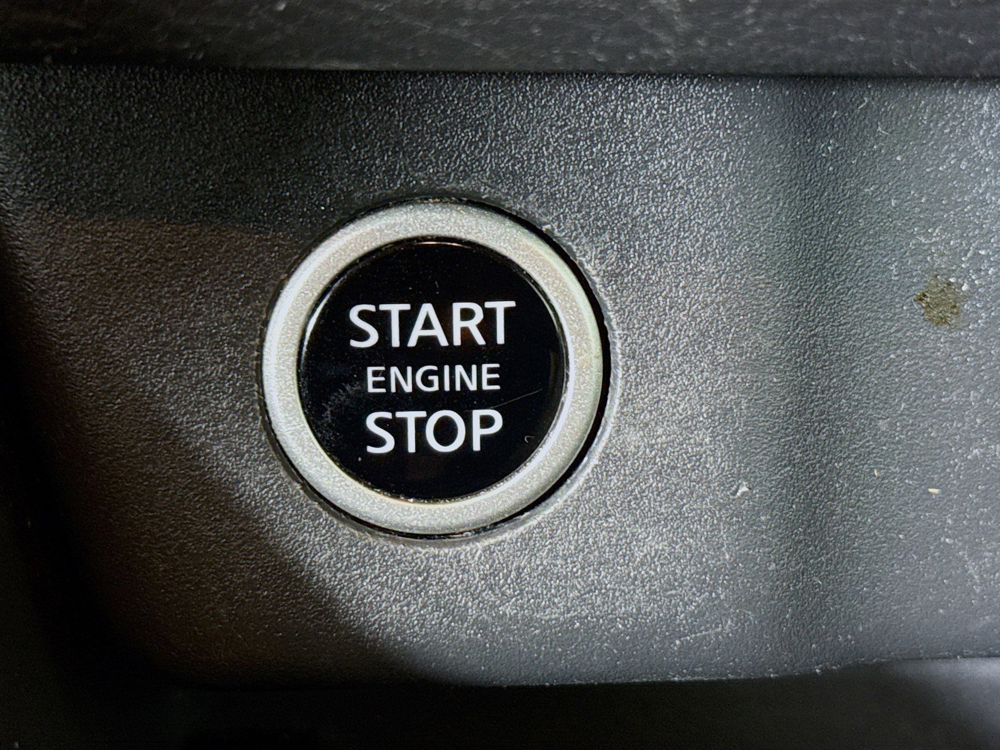 Used 2023 Nissan Rogue S image 21