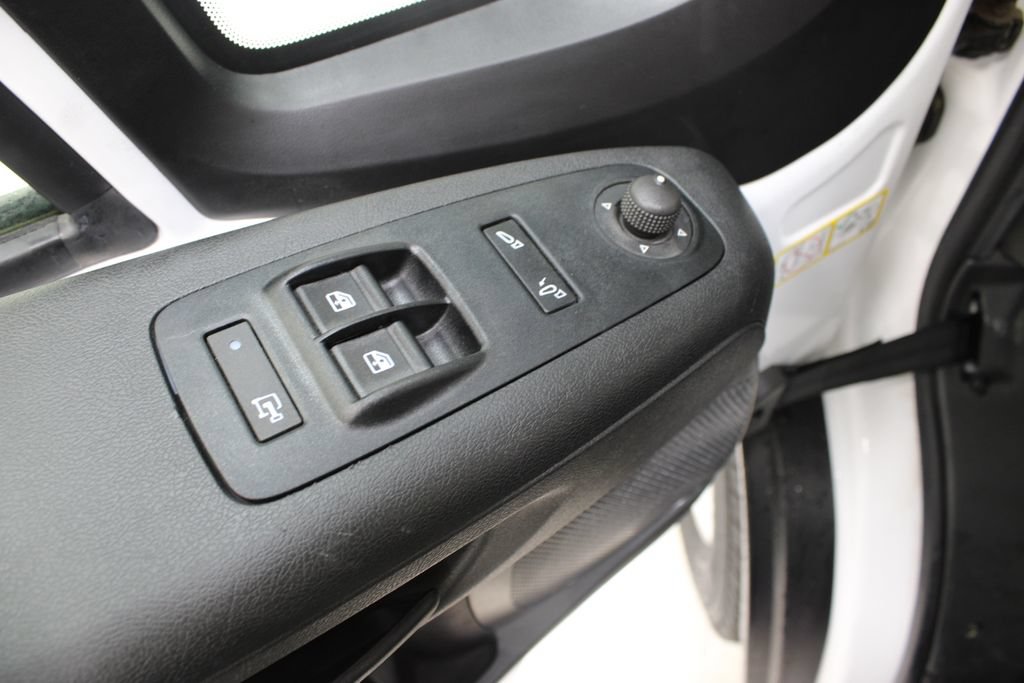 Used 2024 RAM ProMaster 2500 w/ Quick Order Package 22G SLT FWD image 15