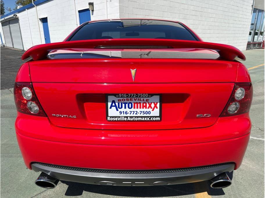 Used 2005 Pontiac GTO image 12