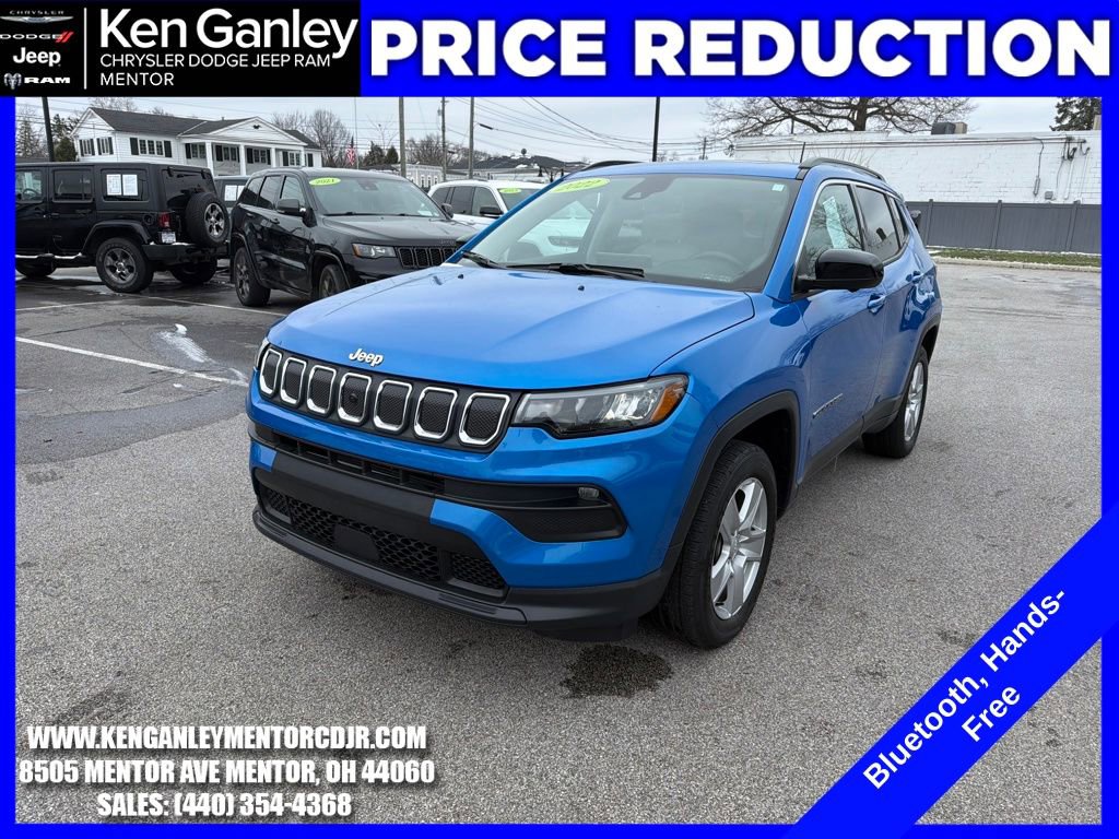 Used 2022 Jeep Compass Latitude w/ Sun and Sound Group image 3