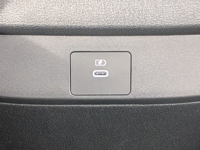 New 2026 Nissan Sentra SR w/ SR Premium Package FWD image 28