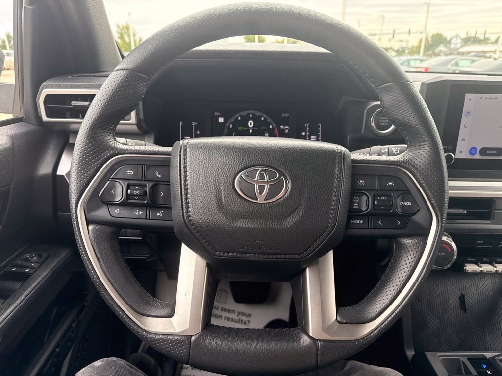 Certified 2026 Toyota 4Runner SR5 AWD/4WD image 12