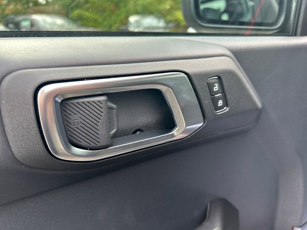 New 2025 Ford Bronco Raptor w/ Interior Carbon Fiber Pack image 11