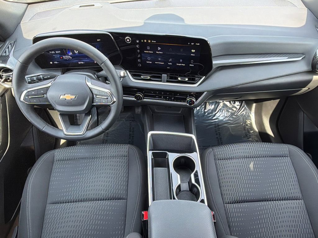 Used 2025 Chevrolet Equinox LT image 23