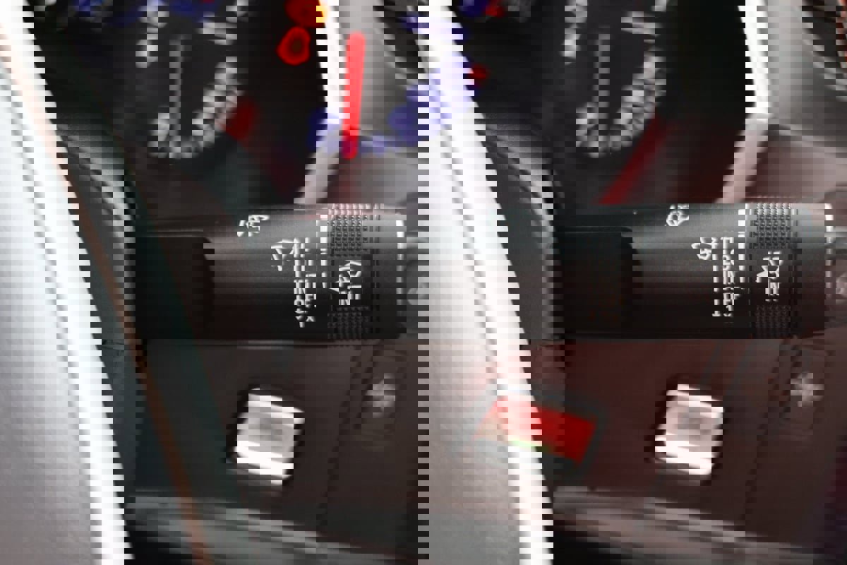 Used 2016 Chevrolet Corvette Z06 w/ 3LZ Preferred Equipment Group image 24