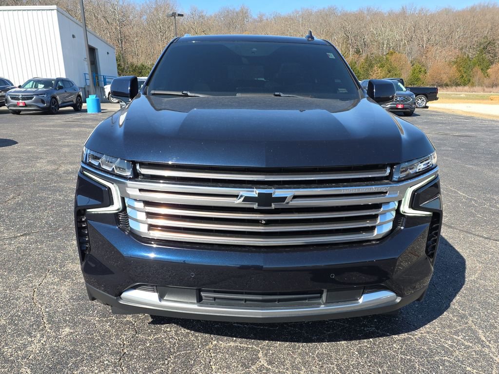 Used 2023 Chevrolet Tahoe High Country image 3