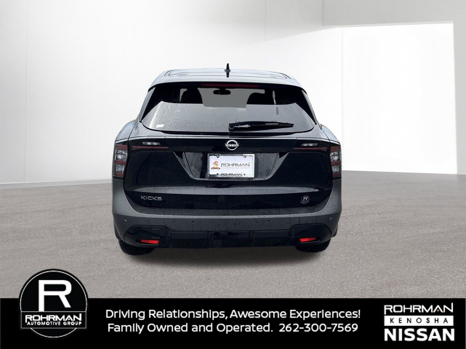Certified 2025 Nissan Kicks SV FWD image 6