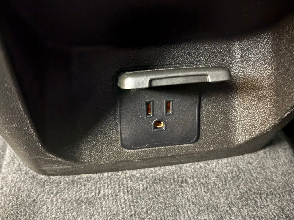 Used 2023 Chevrolet Colorado ZR2 w/ ZR2 Convenience Package III image 41