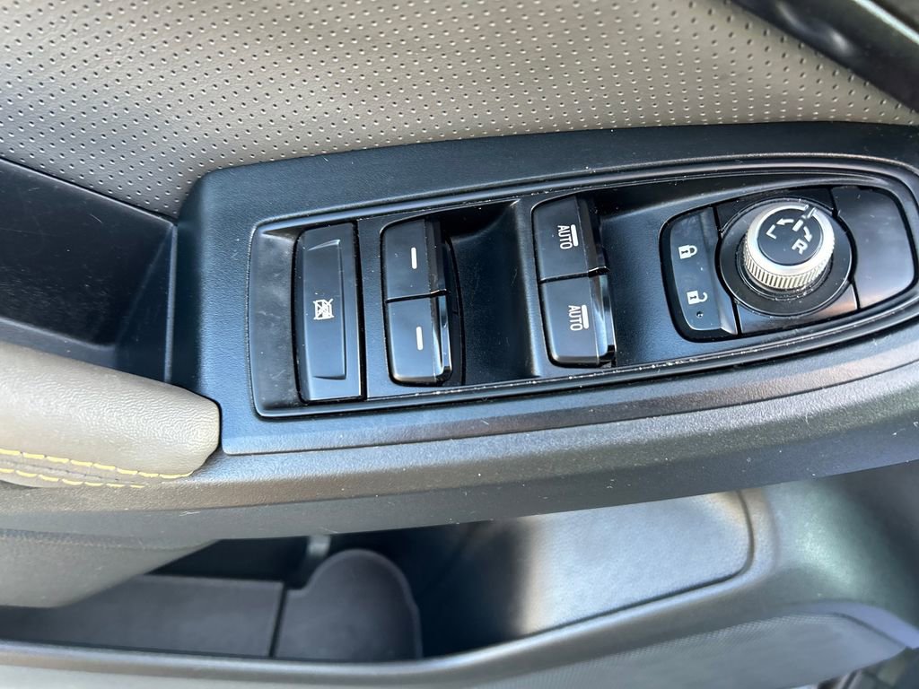 Used 2021 Subaru Crosstrek 2.5i Sport w/ Moonroof Package image 28