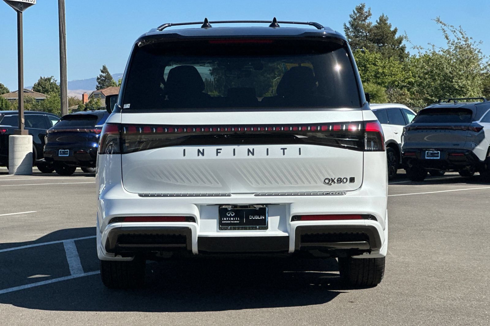 New 2027 INFINITI QX80 Autograph w/ Autograph Exterior Package AWD/4WD image 5
