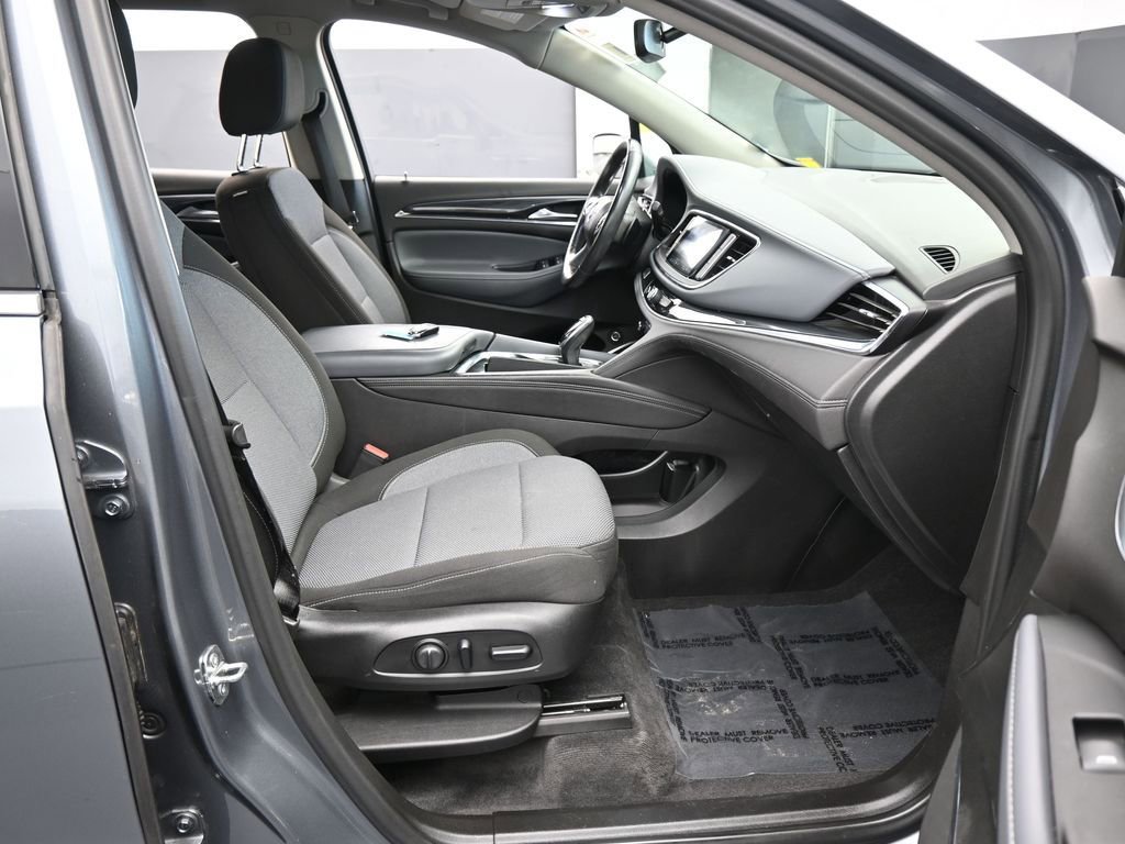 Used 2020 Buick Enclave Preferred image 34