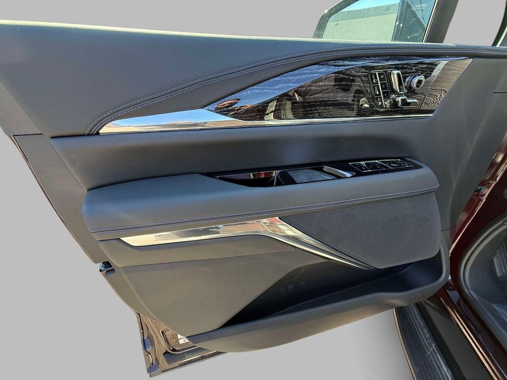 New 2025 Cadillac Escalade IQ Luxury 1 AWD/4WD image 14