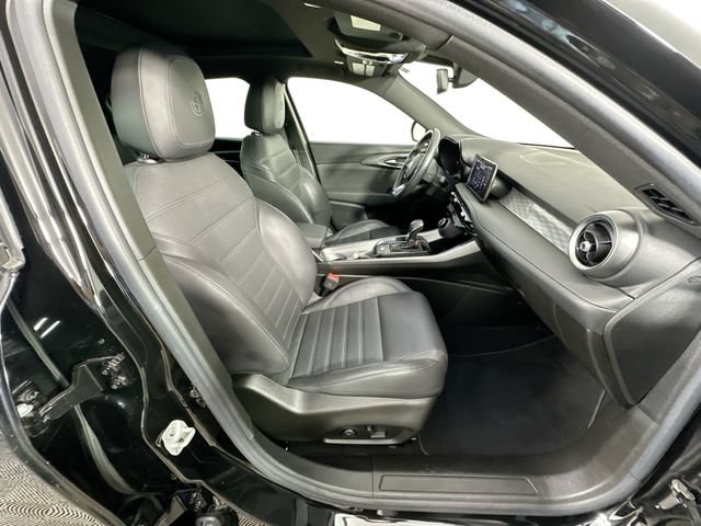 Used 2024 Alfa Romeo Tonale Ti w/ Active Assist Package AWD/4WD image 30