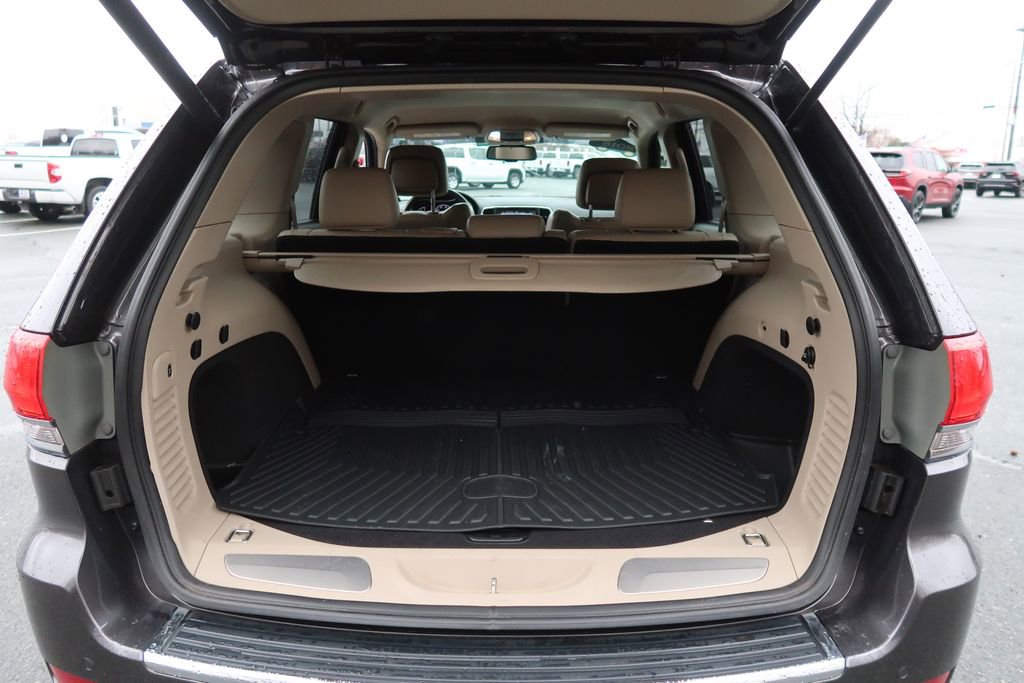 Used 2016 Jeep Grand Cherokee Limited image 32