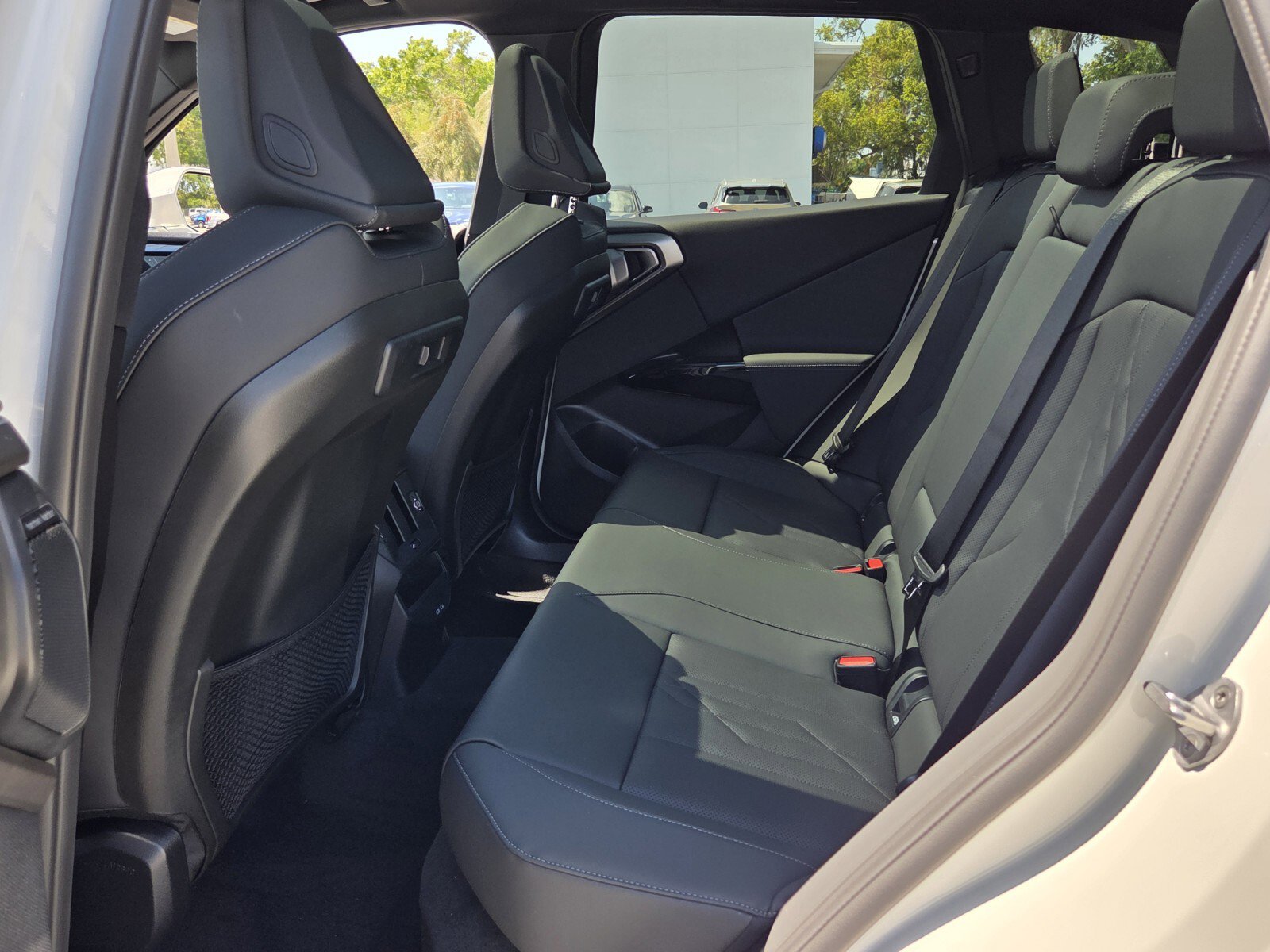 New 2026 BMW X3 xDrive30 w/ Premium Package AWD/4WD image 11