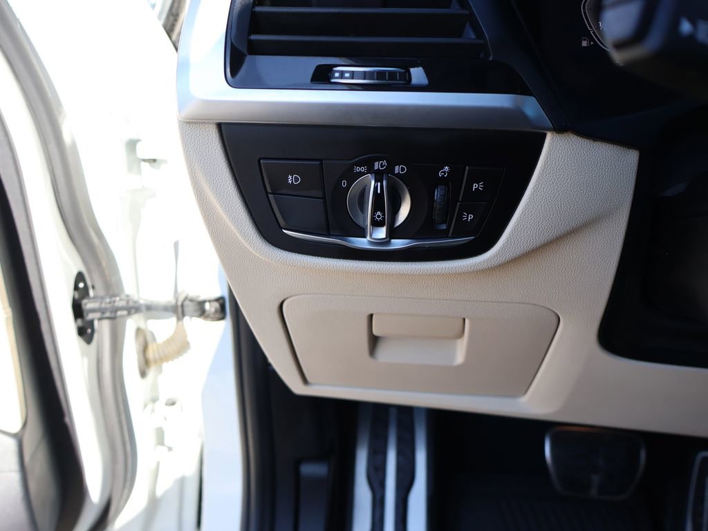 Used 2020 BMW X3 M40i w/ Premium Package image 41