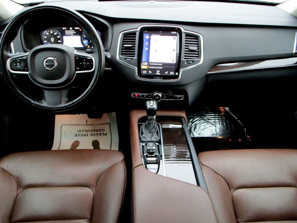 Used 2019 Volvo XC90 T6 Momentum w/ Advanced Package image 2
