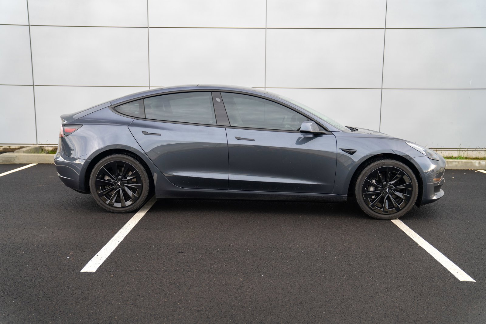 Used 2021 Tesla Model 3 Long Range image 8
