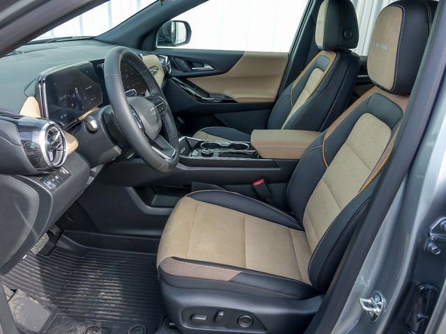 New 2026 Chevrolet Equinox ACTIV w/ LPO, Floor Liner Package image 14