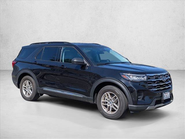 Used 2025 Ford Explorer Active RWD video 3