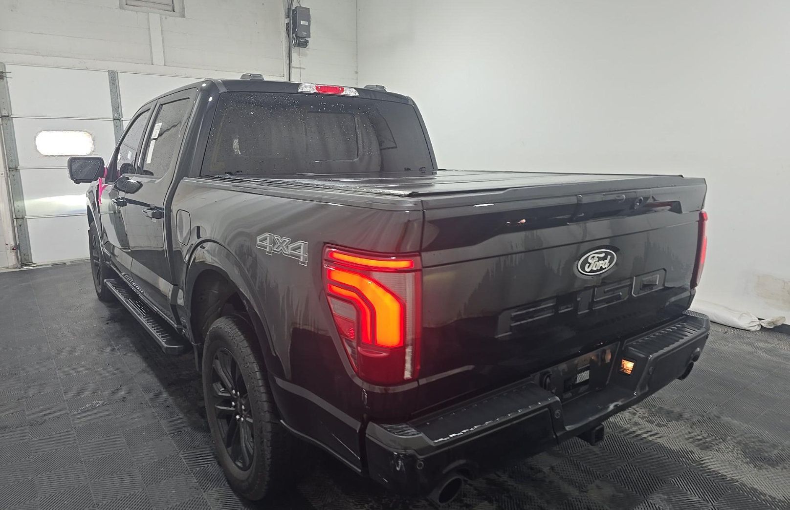 Used 2024 Ford F150 Lariat AWD/4WD image 6