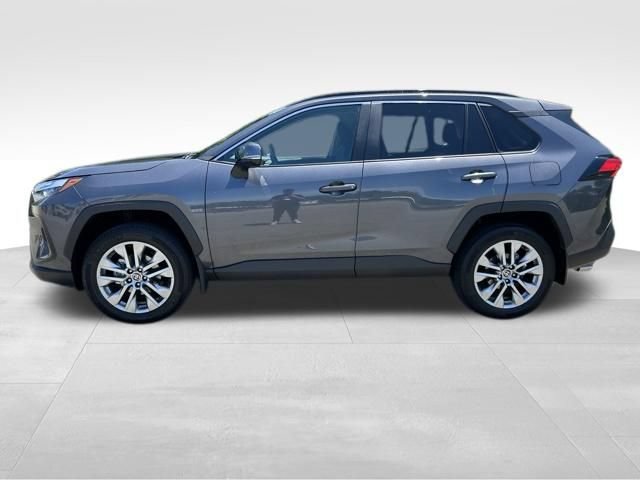 Used 2025 Toyota RAV4 XLE Premium w/ Weather Package AWD/4WD image 2