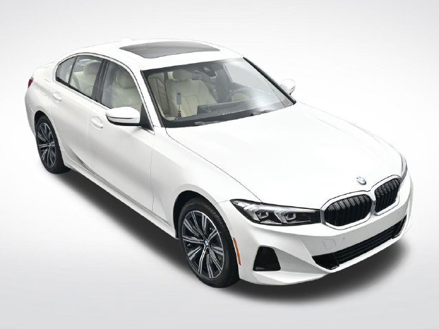New 2026 BMW 330i xDrive Sedan w/ Premium Package AWD/4WD image 22