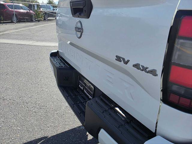 Used 2024 Nissan Frontier SV AWD/4WD image 14