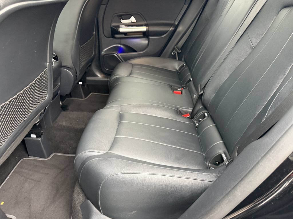 Used 2023 Mercedes-Benz GLA 250 image 22