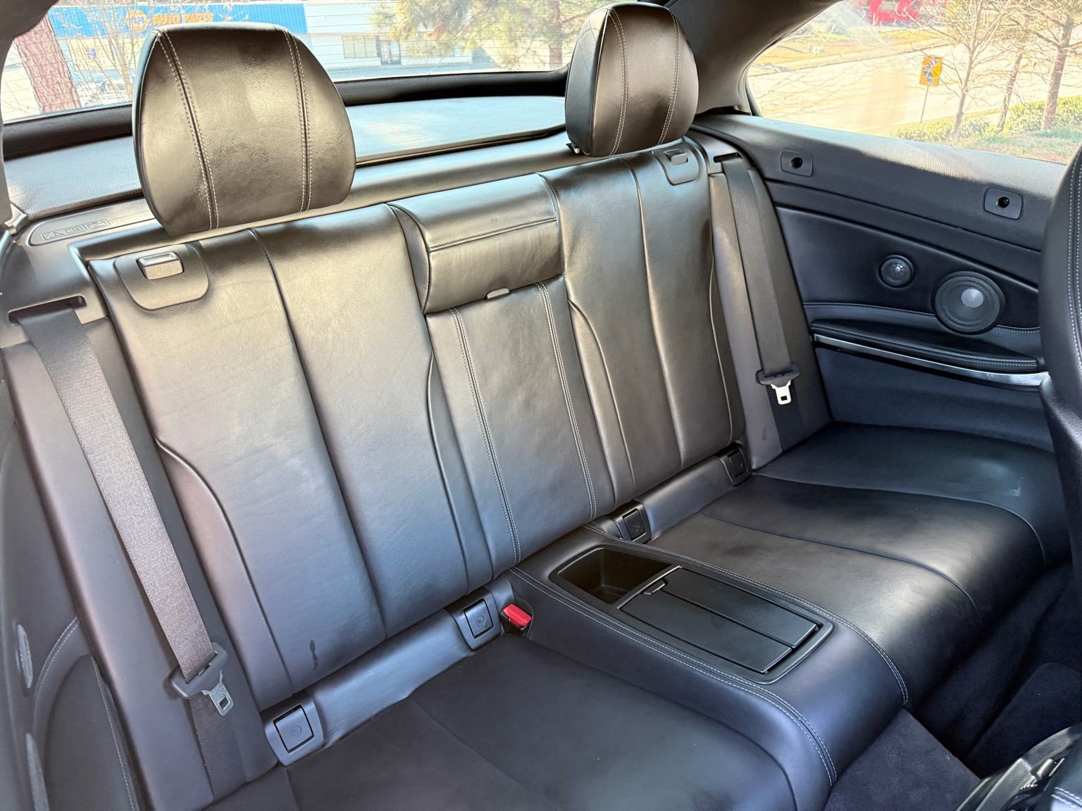 Used 2015 BMW M4 Convertible image 39