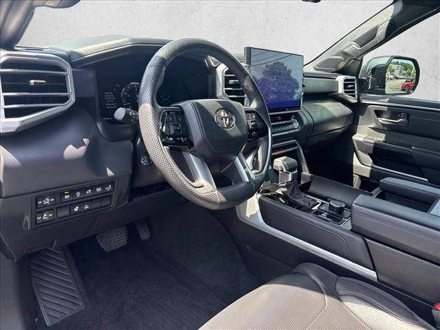 Used 2024 Toyota Tundra Platinum AWD/4WD image 9
