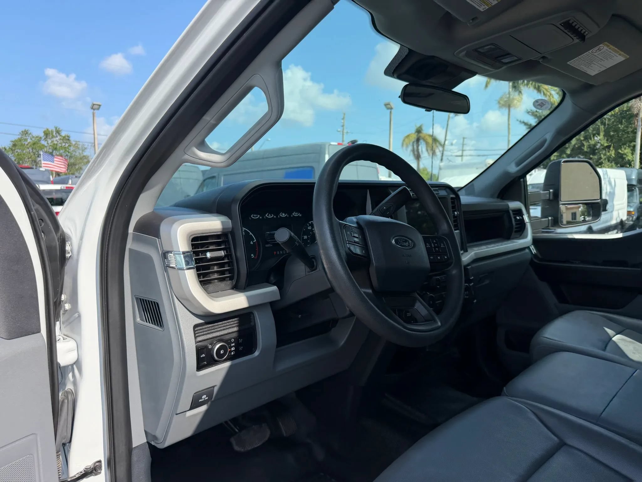 Used 2024 Ford F350 XL AWD/4WD image 10