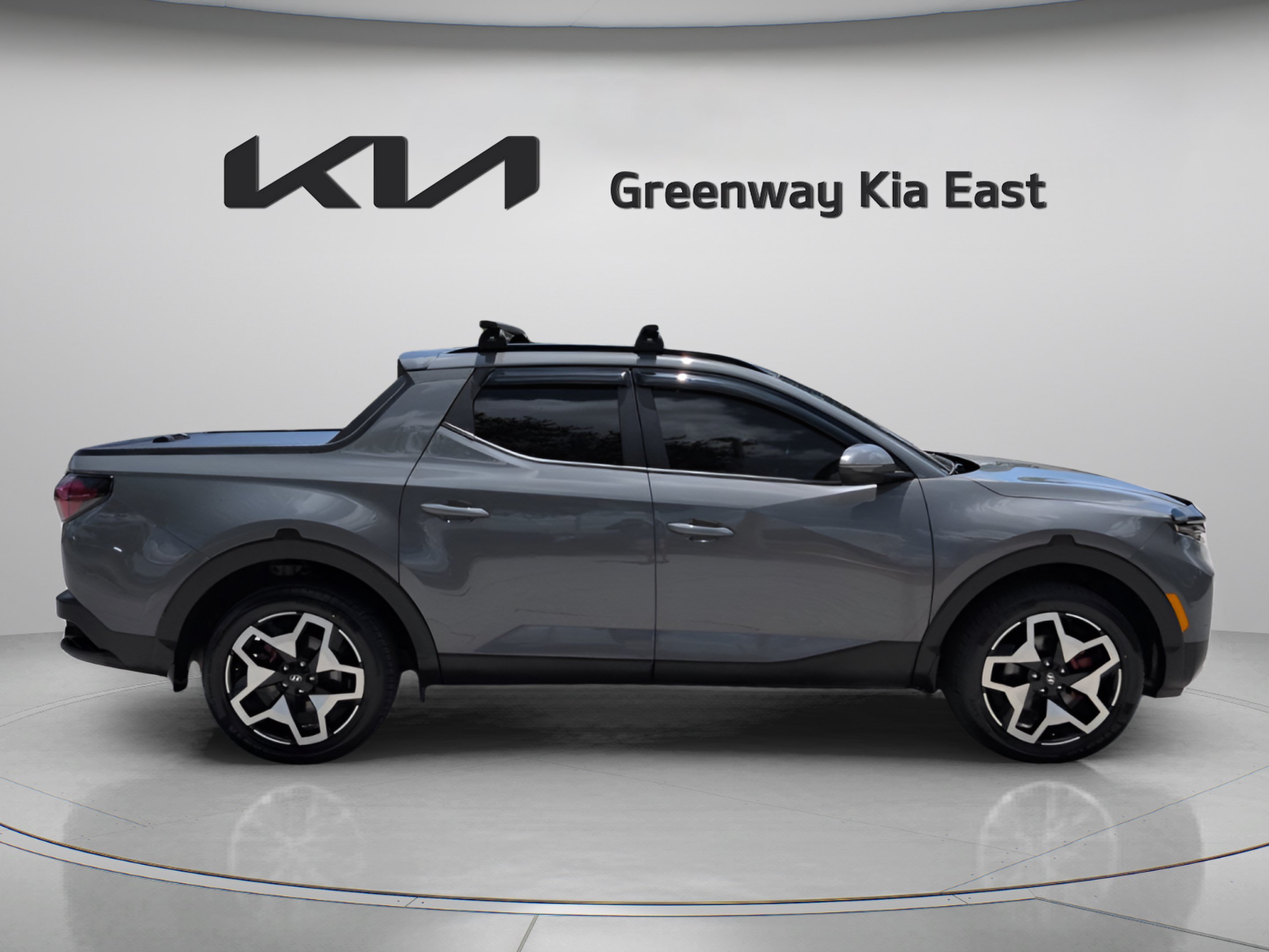 Used 2024 Hyundai Santa Cruz Limited AWD/4WD image 5