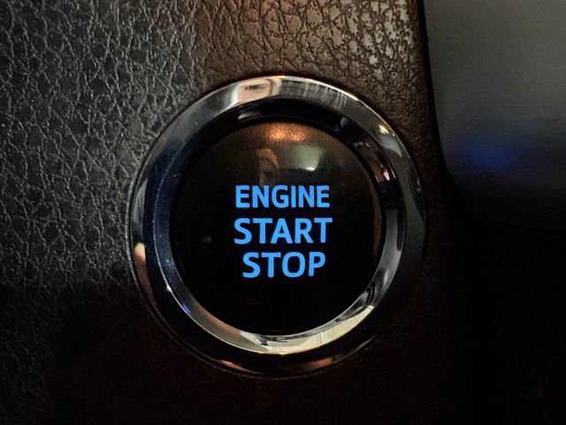 Used 2015 Toyota Highlander XLE image 18