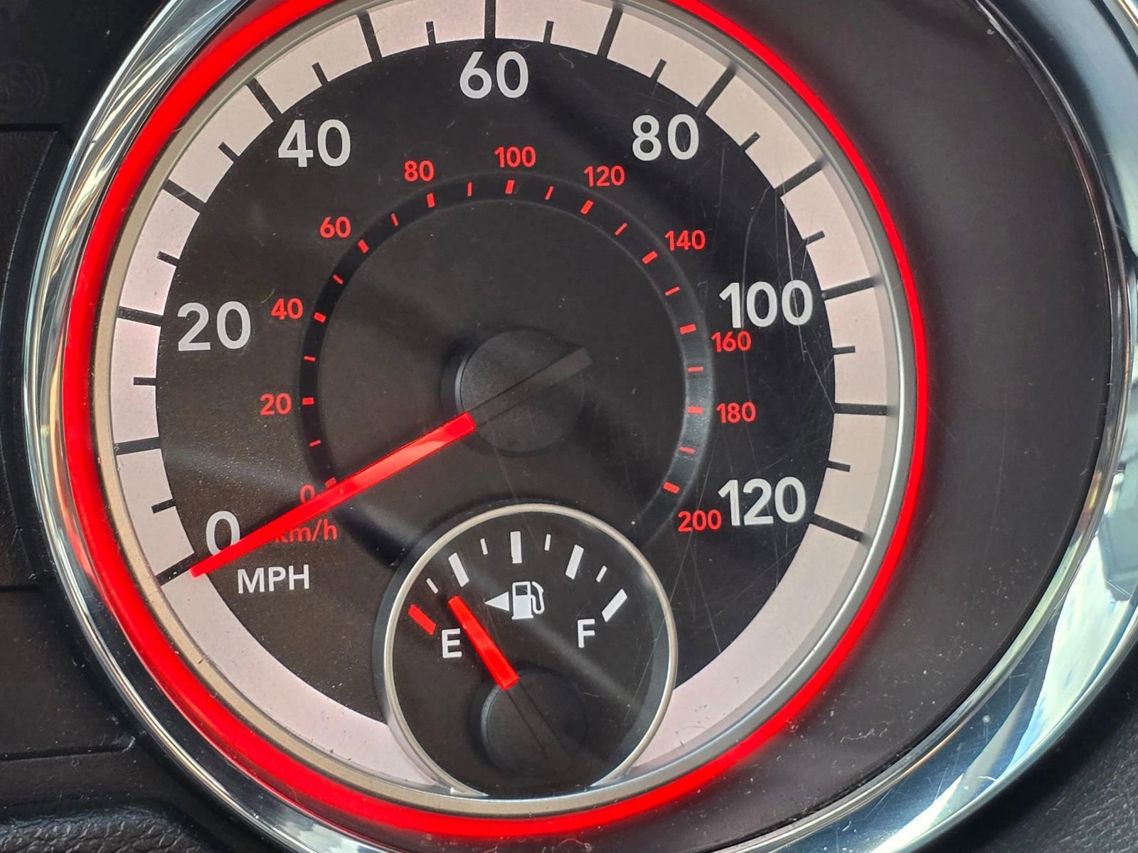 Used 2019 Dodge Grand Caravan SXT FWD image 25