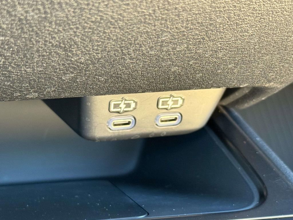 Used 2024 Lexus UX 250h AWD w/ Premium Package image 26